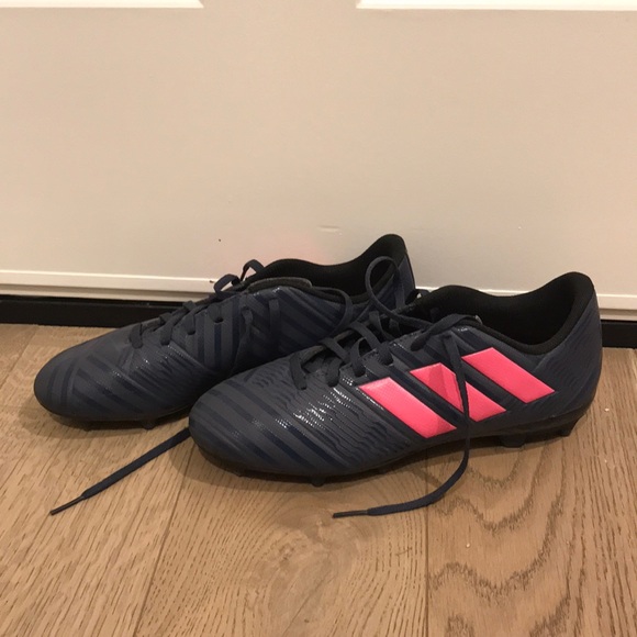 NEW Adidas cleats - Picture 1 of 4